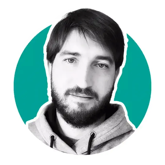 Freelance de marketing digital trabajando en la estrategia de un negocio de Fuenlabrada